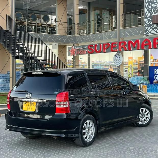 Toyota Wish 2005 Black