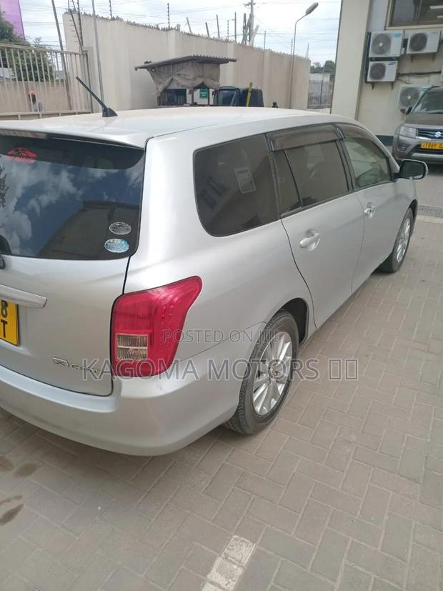 Toyota Corolla Fielder 2008 Silver