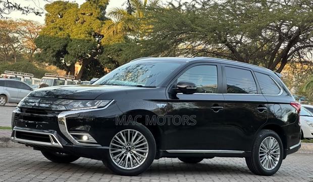 Mitsubishi Outlander 2018 Black