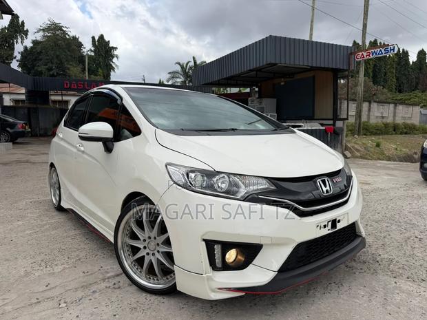 Honda Fit 2015 White