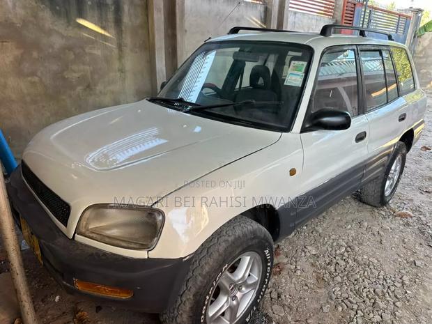 Toyota RAV4 Automatic 2003 Silver