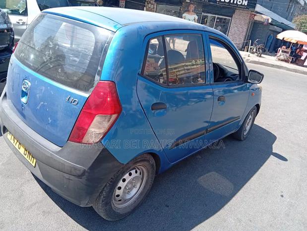 Hyundai Accent Automatic 2000 Beige