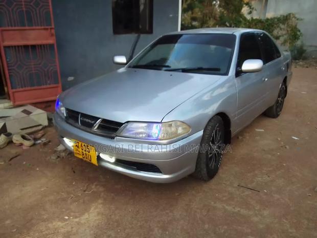 Toyota Carina 2001 Silver