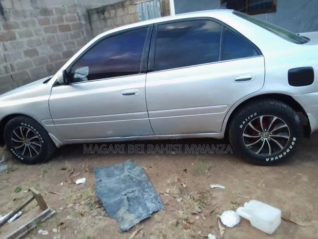 Toyota Carina 2001 Silver