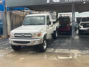 Toyota Land Cruiser 2016 White for sale