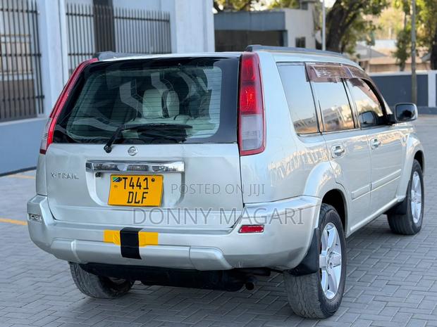 Nissan X-Trail 2.0 2005 Silver