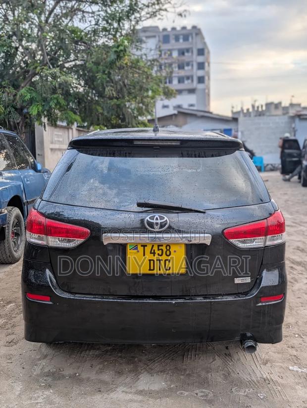 Toyota Wish 2010 Black
