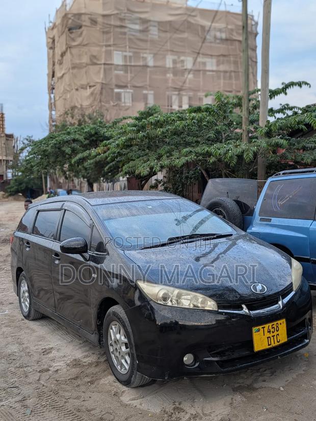 Toyota Wish 2010 Black