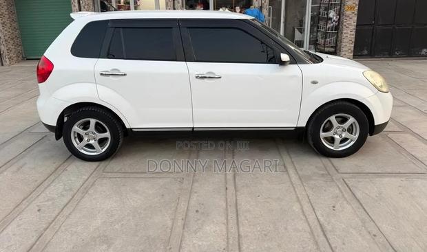 Mazda Verisa 2007 White