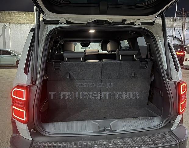 Toyota Land Cruiser 2025 Pearl