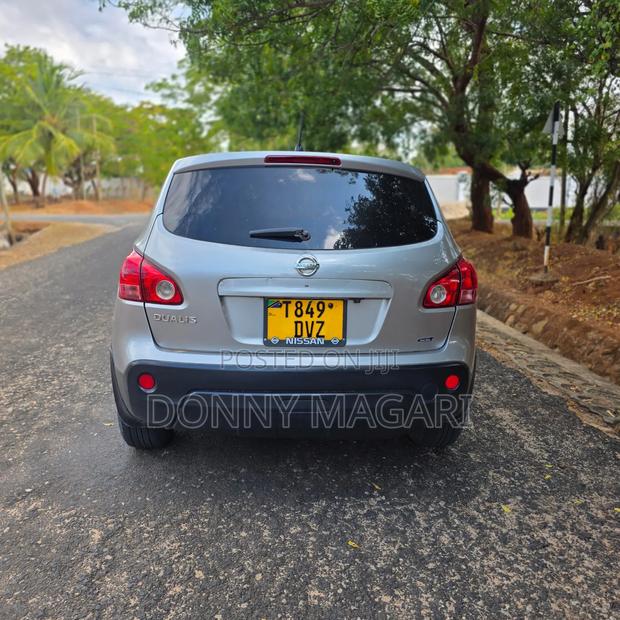 Nissan Dualis 2009 Silver