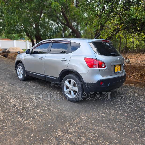 Nissan Dualis 2009 Silver