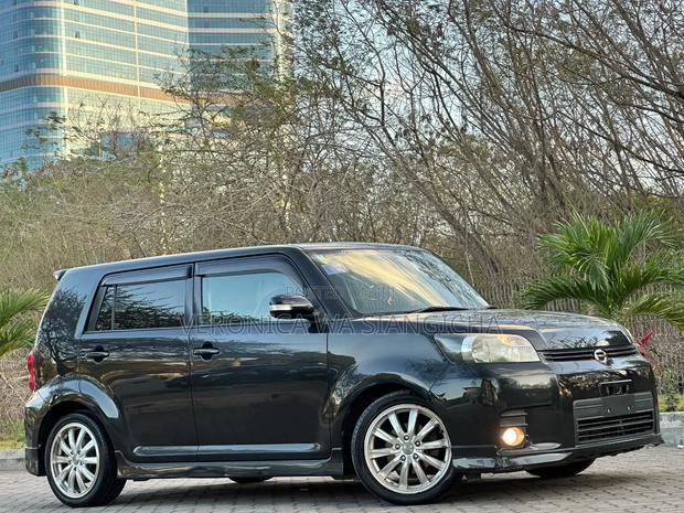 Toyota Corolla Rumion 2008 Black