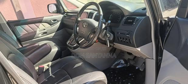 Toyota Alphard 2006 Black