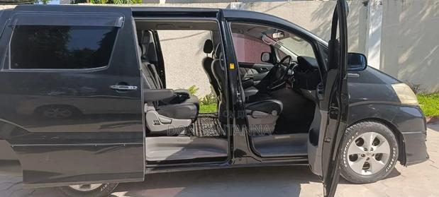 Toyota Alphard 2006 Black