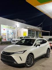 Toyota Harrier 2021 White for sale