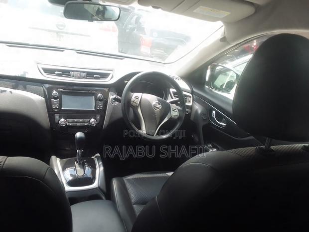 Nissan X-Trail 2.0 Petrol AWD 2014 Black