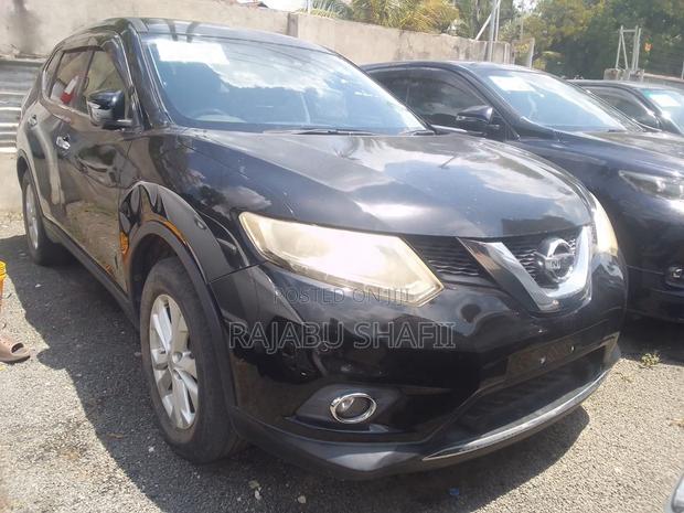 Nissan X-Trail 2.0 Petrol AWD 2014 Black
