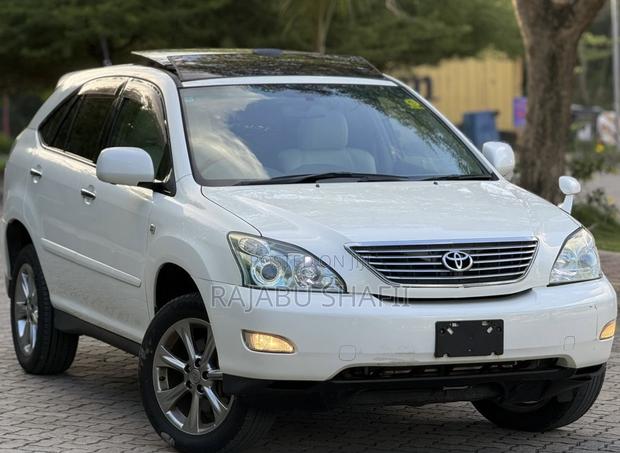 Toyota Harrier 2.4 2008 White