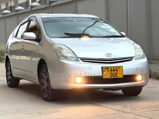 Toyota Prius HSD Hybrid 2005 Silver