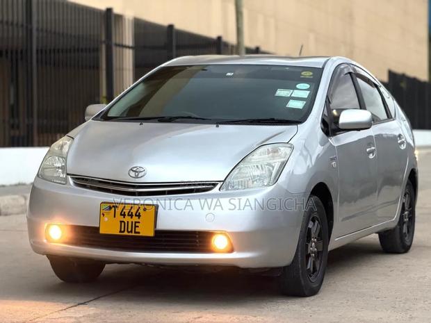 Toyota Prius HSD Hybrid 2005 Silver