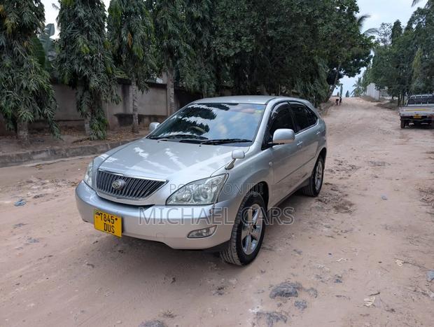 Toyota Harrier 2006 Silver