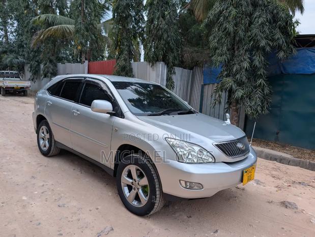 Toyota Harrier 2006 Silver