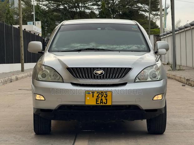 Toyota Harrier 2006 Silver