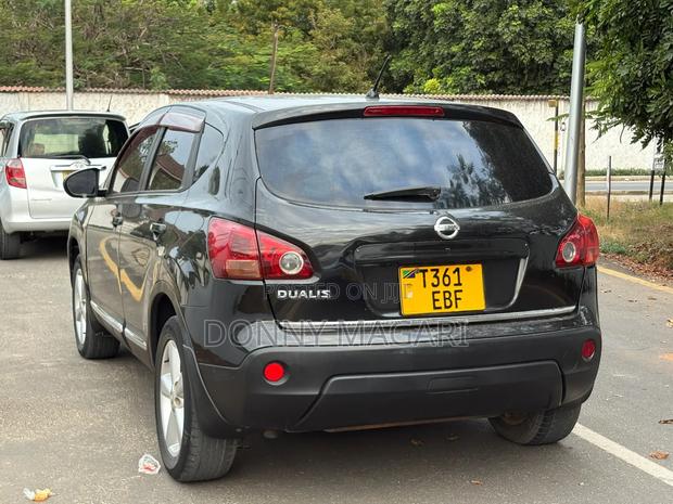 Nissan Dualis 2010 Black