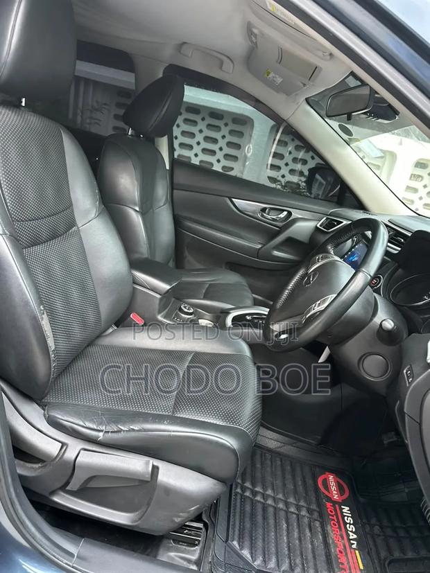 Nissan X-Trail 2015 Gray