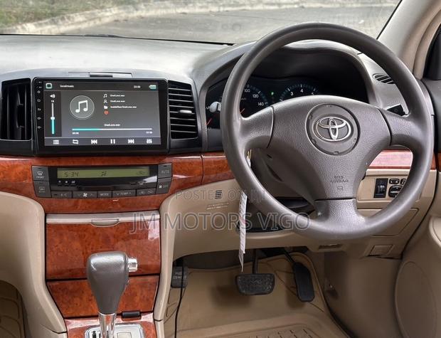 Toyota Premio 2005 White