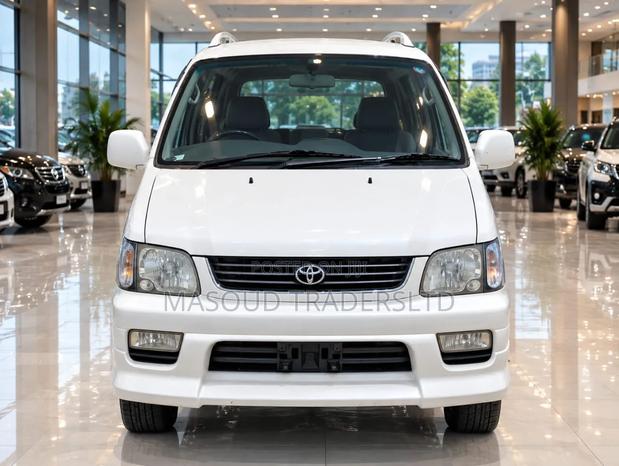 Toyota Noah 2.0 AWD (8 Seater) 2001 Red