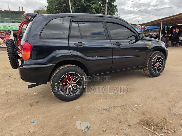 Toyota RAV4 2004 Black