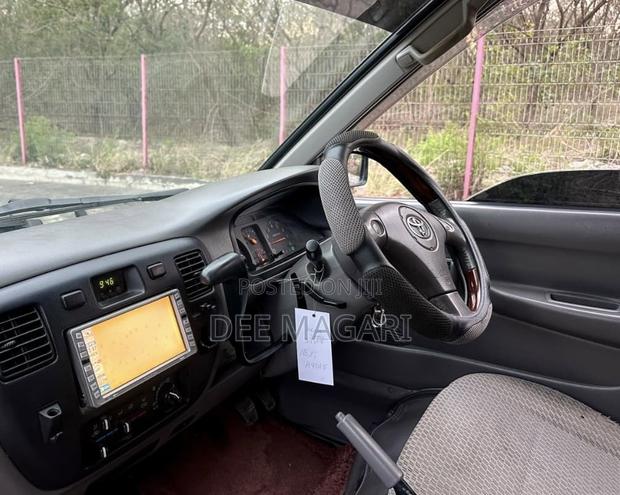 Toyota TownAce 2003 Silver