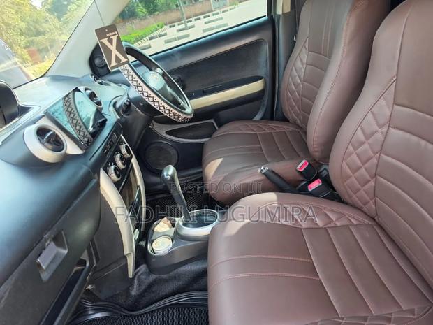 Toyota IST 2004 Beige