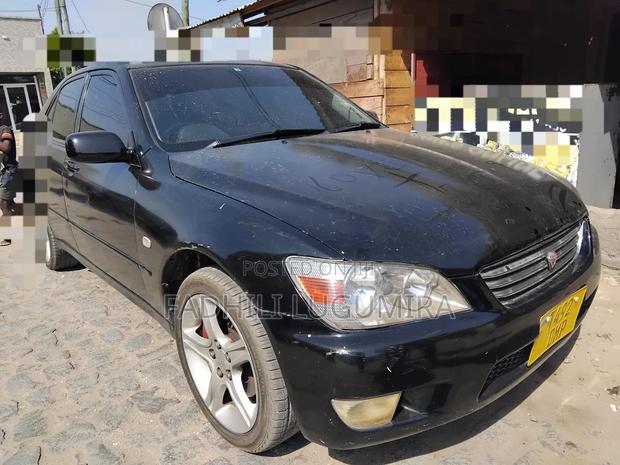 Toyota Altezza 2004 Black