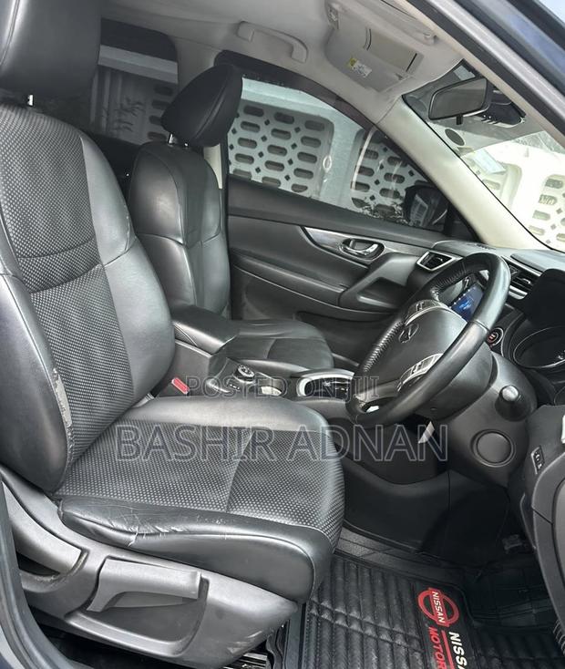 Nissan X-Trail 2.0 Petrol FWD 2015 Gray