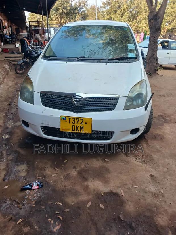 Toyota Corolla Spacio 2004 White