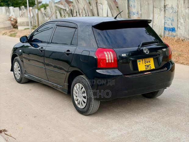 Toyota Corolla RunX 2003 Black