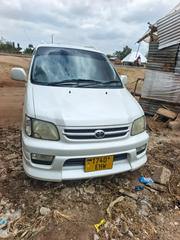 Toyota Noah 2001 White for sale