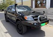 Toyota Hilux 2006 Black for sale