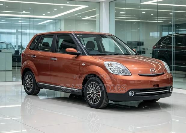 Mazda Verisa 2008 Orange