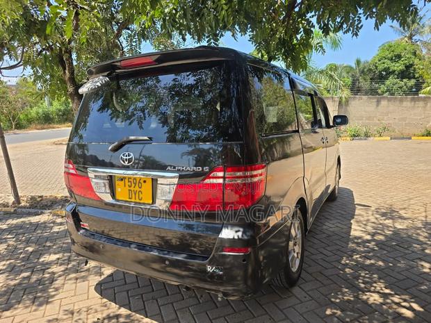 Toyota Alphard 2006 Black