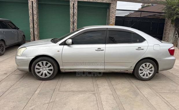 Toyota Premio 2004 Silver