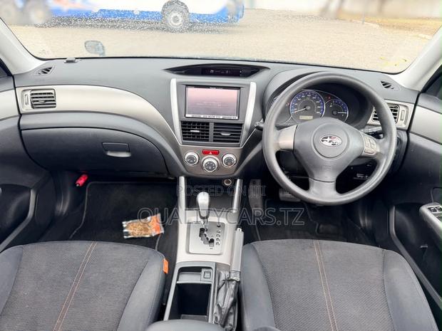 Subaru Forester 2010 Black