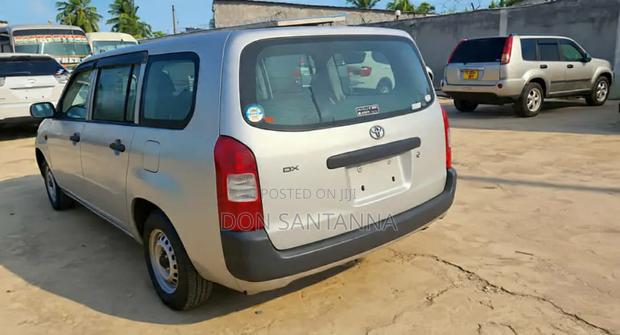 Toyota Probox 2008 Silver