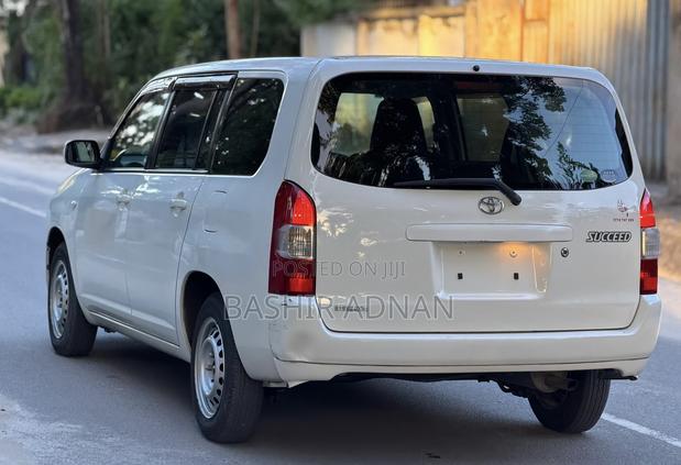 Toyota Succeed 2015 Pearl