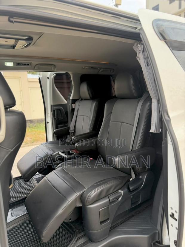 Toyota Alphard 2009 White