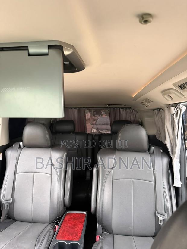 Toyota Alphard 2009 White